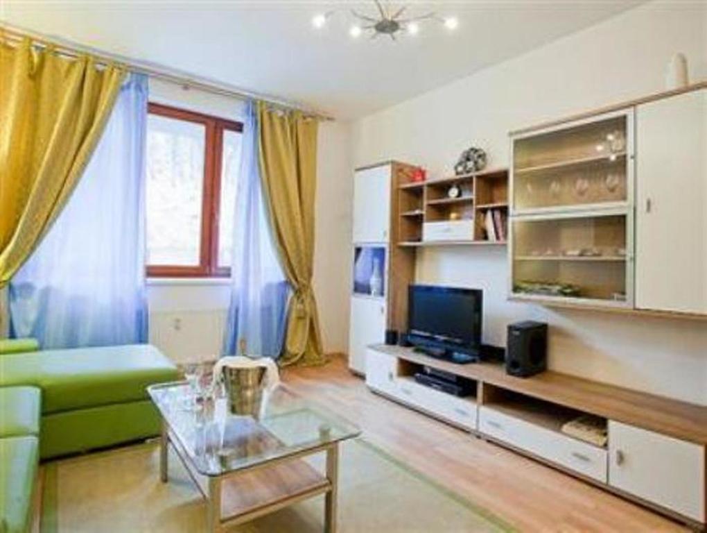Apartment Smichov Прага Стая снимка